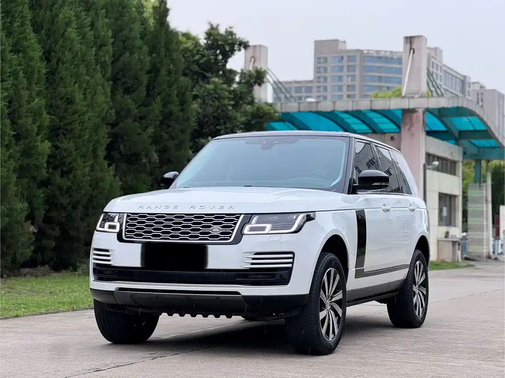 Land Rover Range Rover 2019 — фото 1