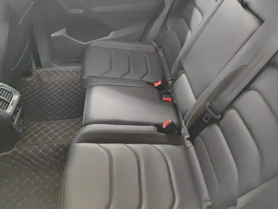 Volkswagen Tiguan L 2019 — фото 11