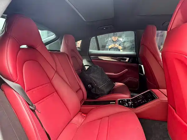 Porsche Panamera 2020