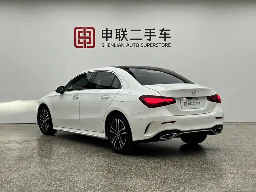 Mercedes-Benz A-Class 2023 — фото 3