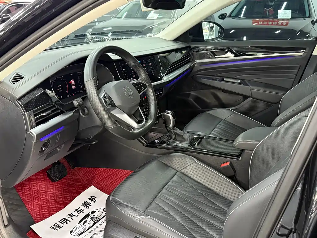 Volkswagen Passat 2023