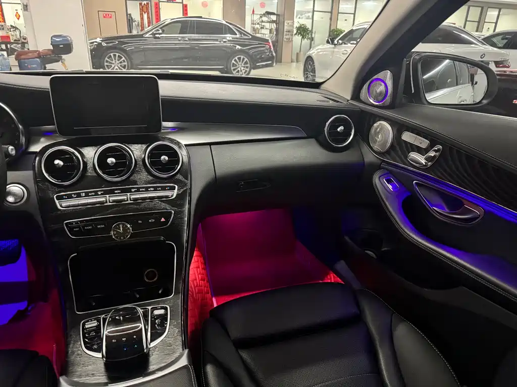 Mercedes-Benz C-Class 2016 — фото 10