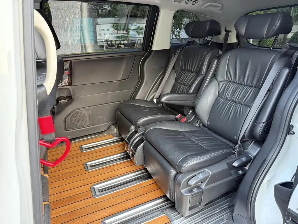 Honda Odyssey 2019 — фото 14