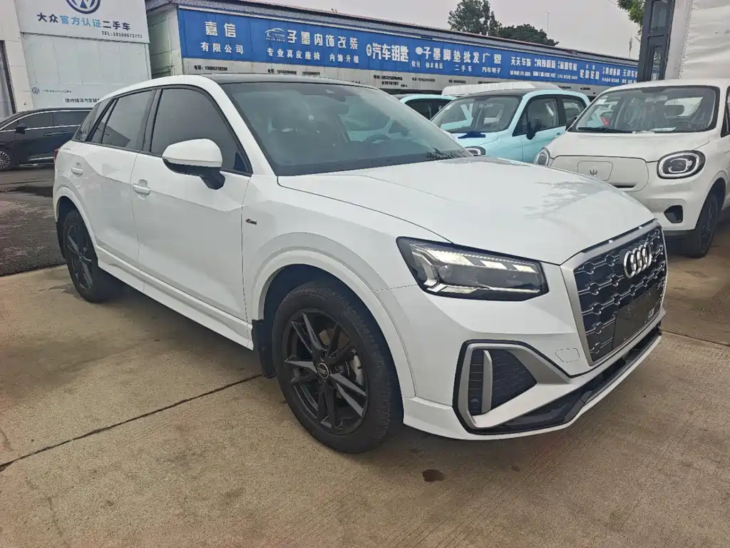 Audi Q2L 2022