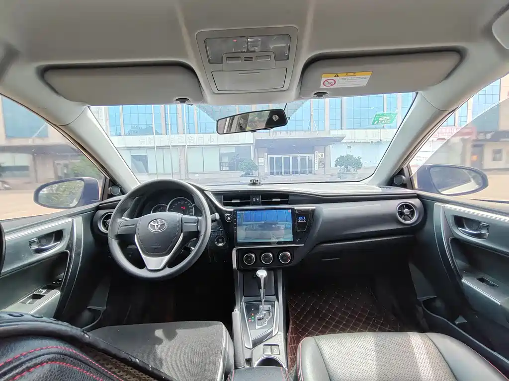 Toyota Corolla 2019 — фото 10