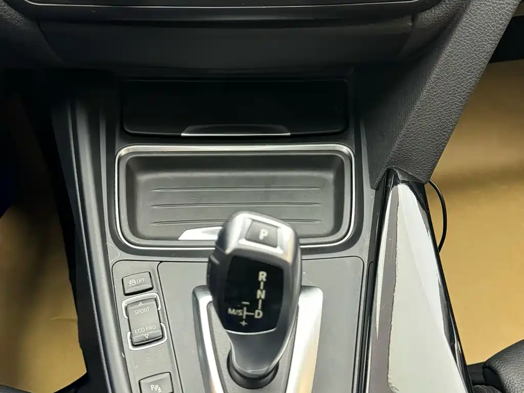 BMW 3 Series 2014 — фото 13