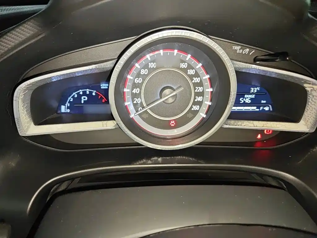 Mazda 3 Angkesela 2015