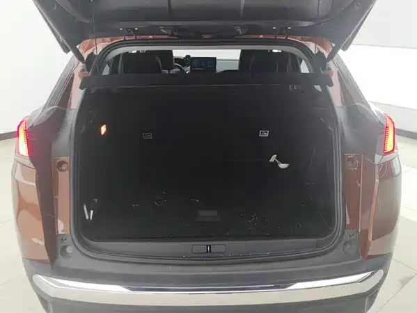 Peugeot 4008 2021