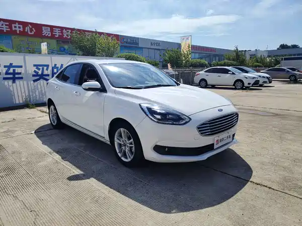 Ford Escort 2019