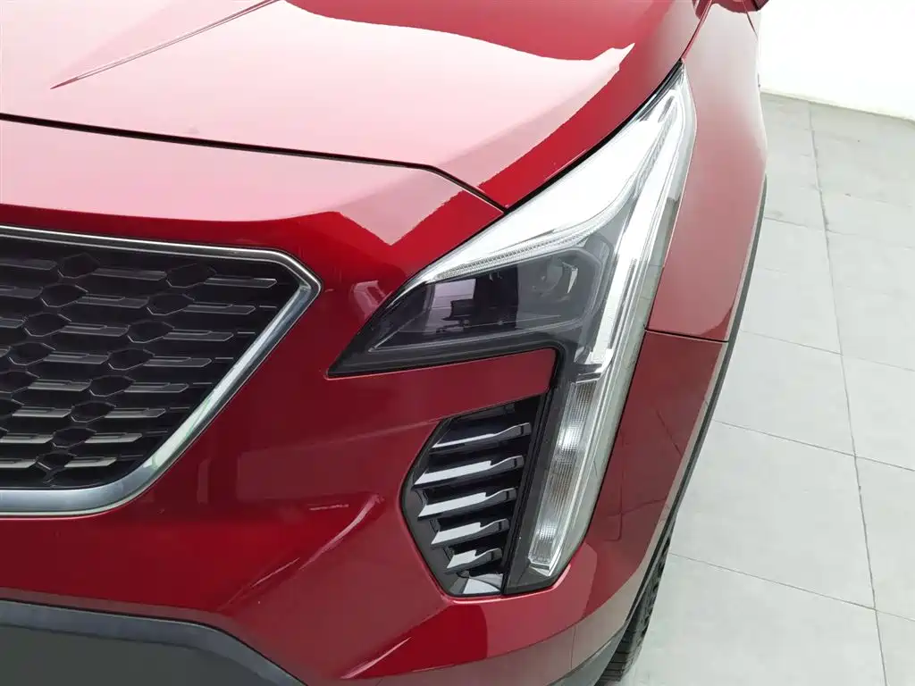 Cadillac XT4 2021 — фото 7