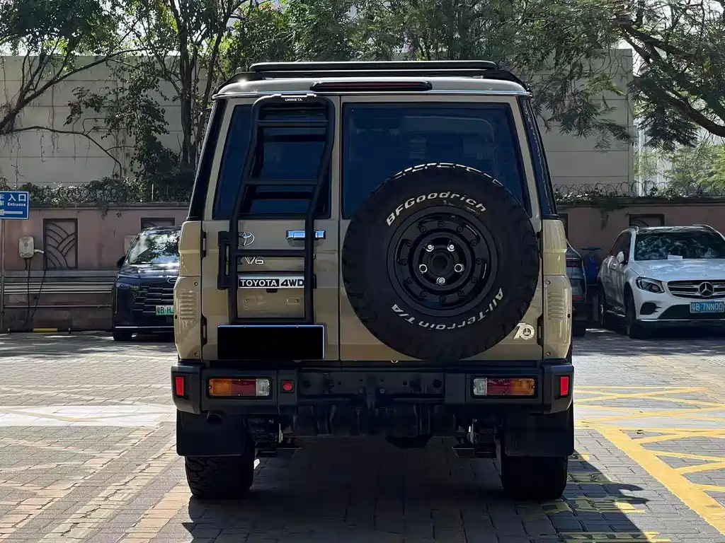 Toyota Land Cruiser 2025 — фото 10