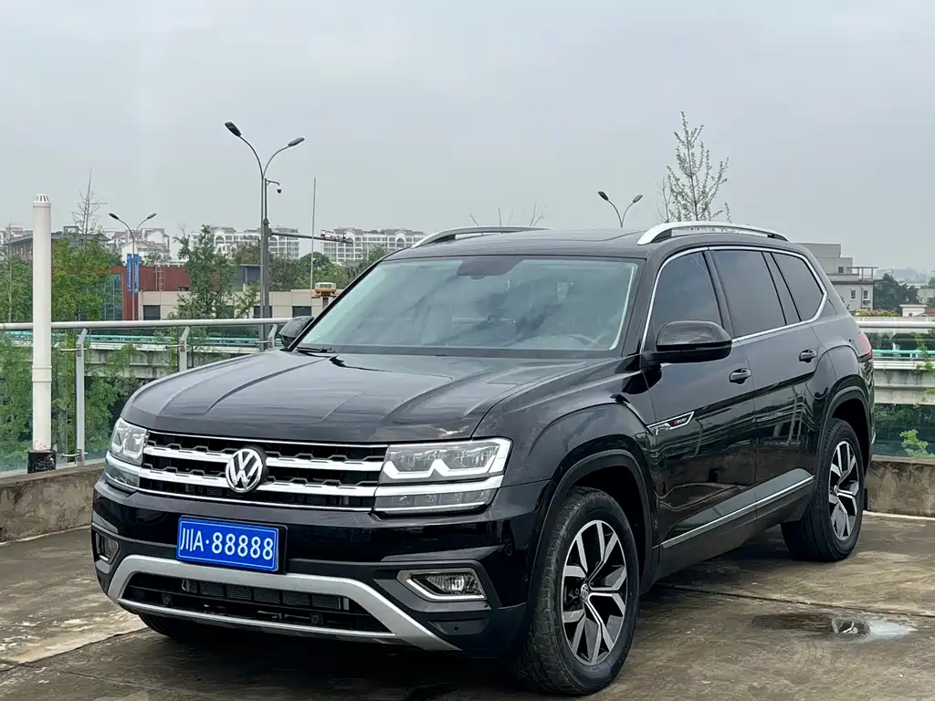 Volkswagen Teramont 2017 — фото 1