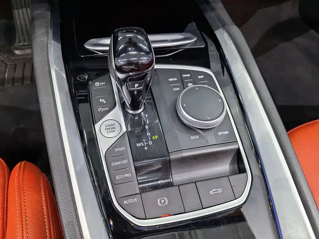 BMW Z4 2023 — фото 19