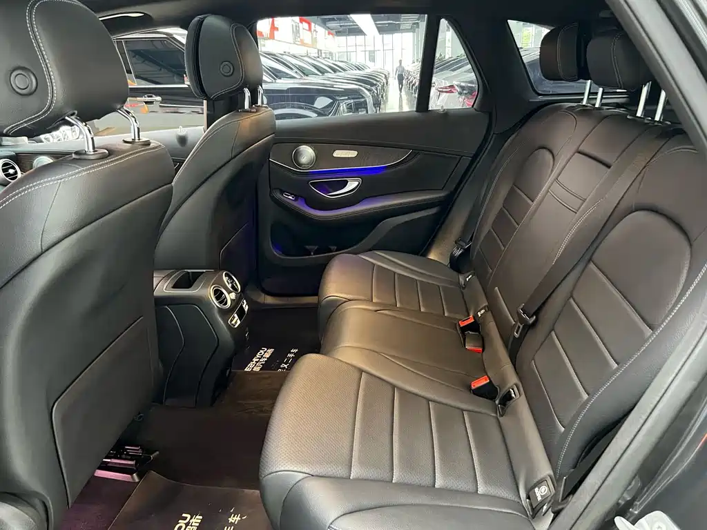 Mercedes-Benz GLC 2020 — фото 10