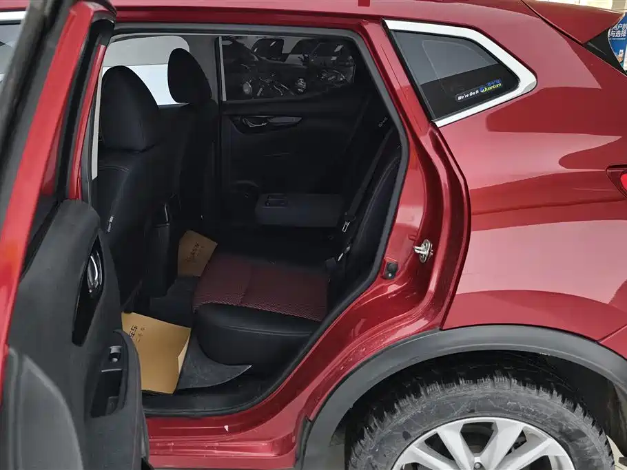 Nissan Qashqai 2017 — фото 11