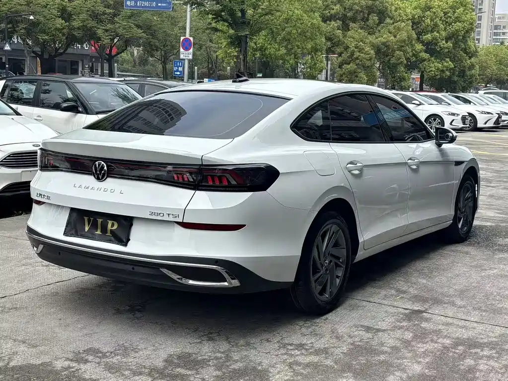 Volkswagen Lamando 2024
