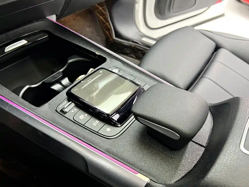 Mercedes-Benz GLB 2023 — фото 12
