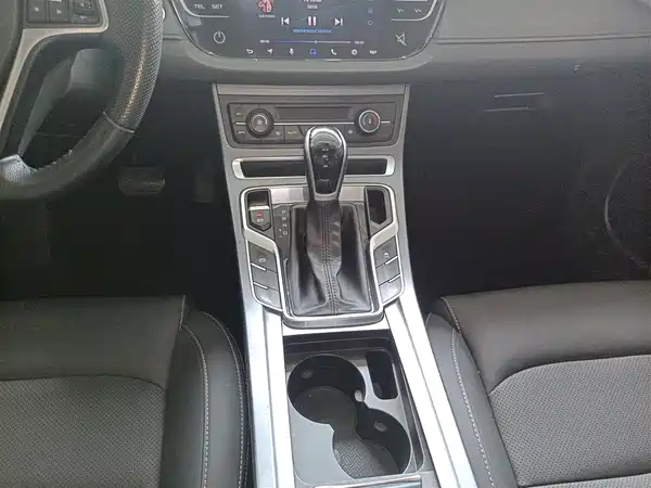 Geely Emgrand 2018