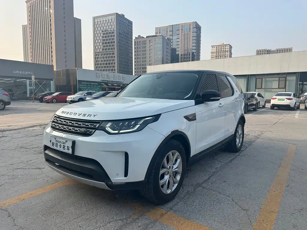 Land Rover Discovery 2020 — фото 1