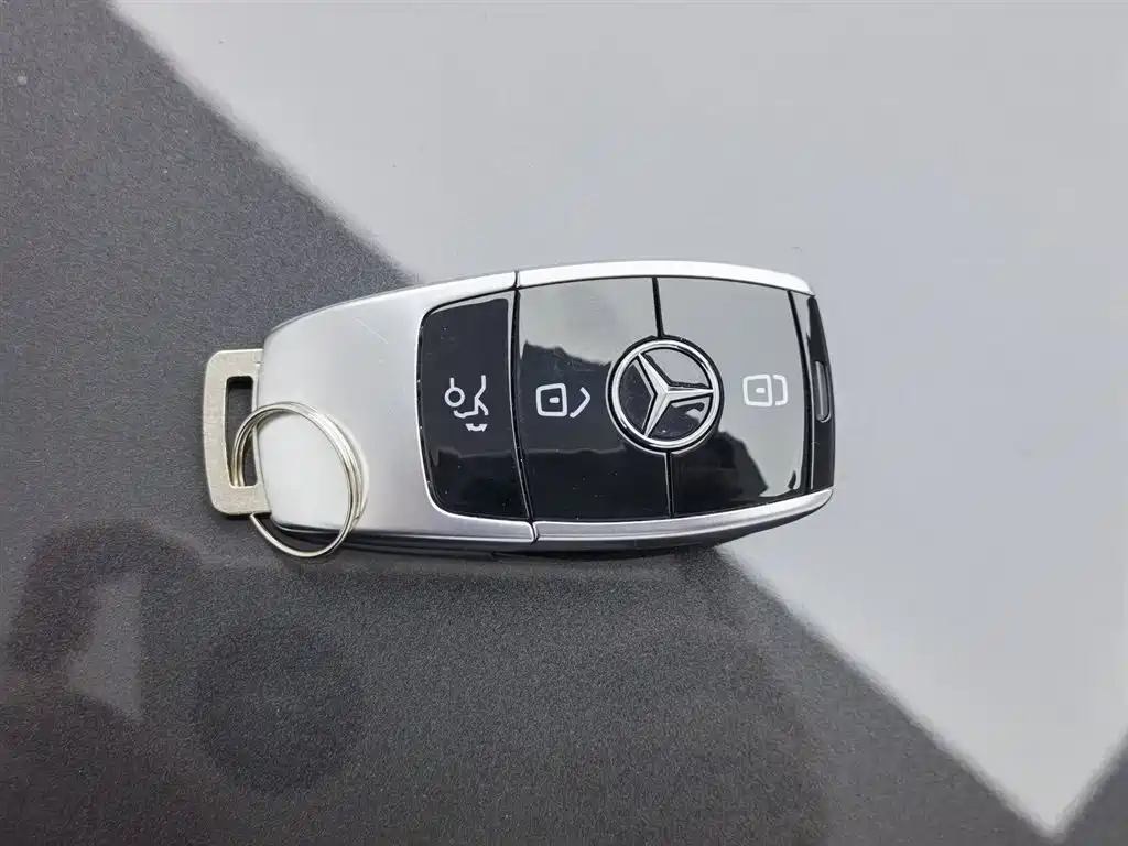 Mercedes-Benz CLS 2023 — фото 19