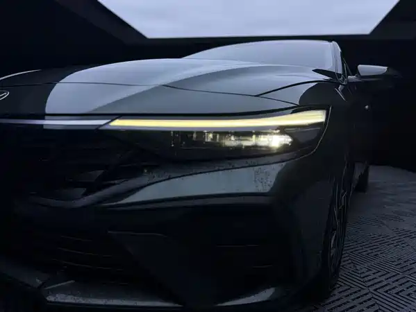 Hyundai Elantra 2025