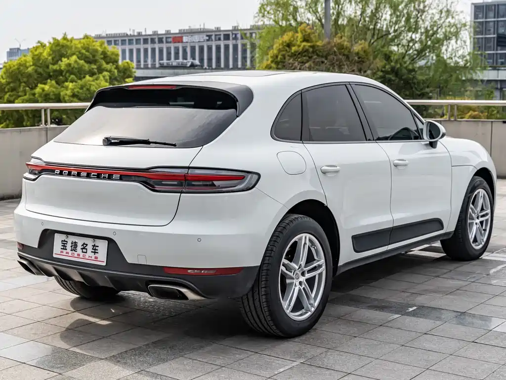 Porsche Macan 2018 — фото 5