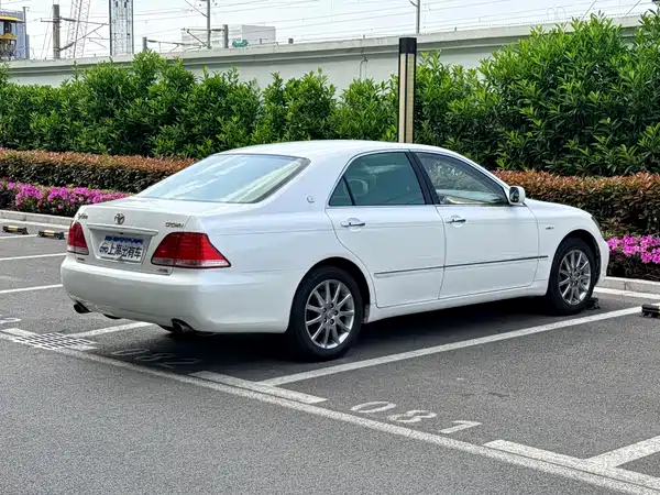 Toyota Crown 2007