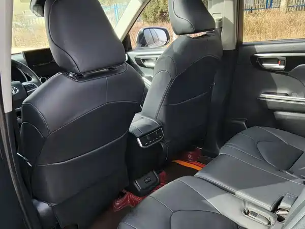 Toyota Highlander 2022