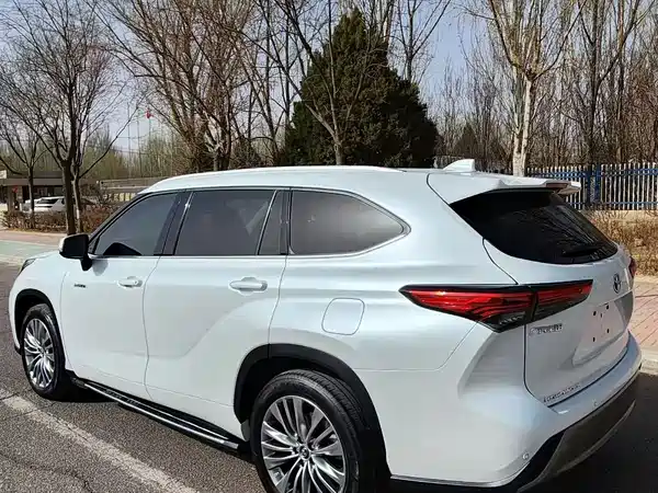 Toyota Highlander 2022