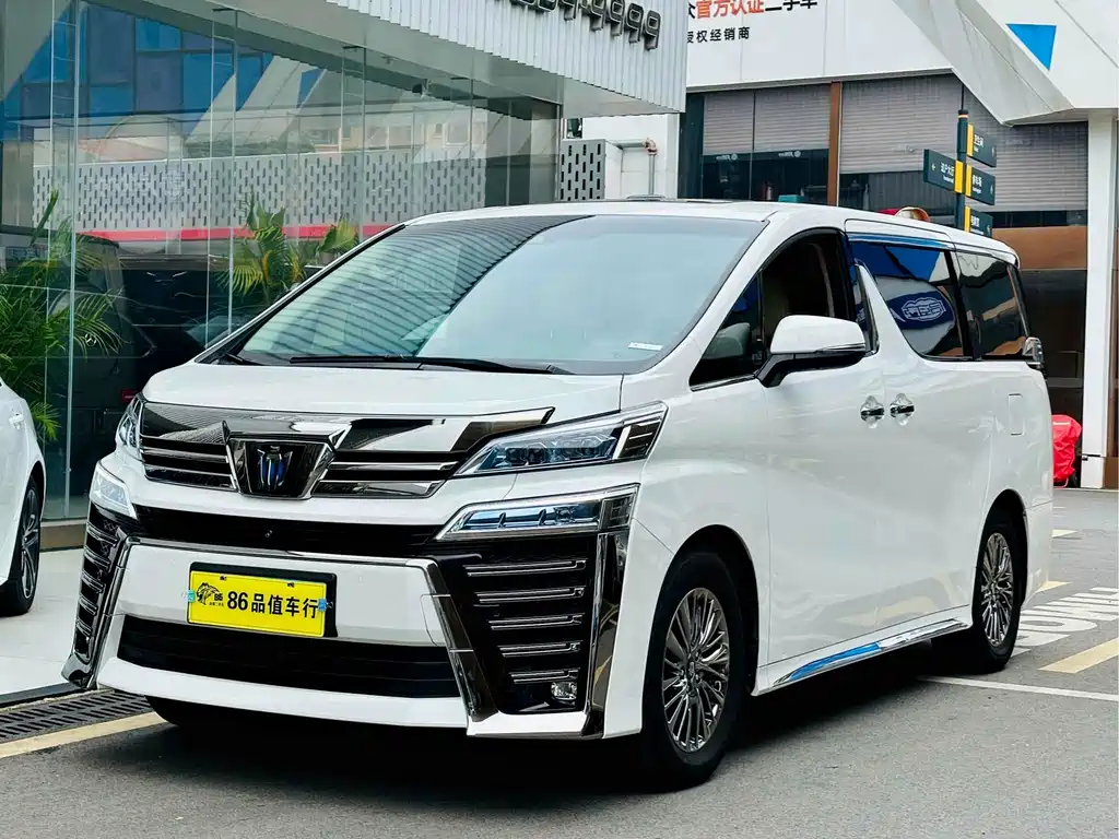 Toyota Vellfire 2021 — фото 17
