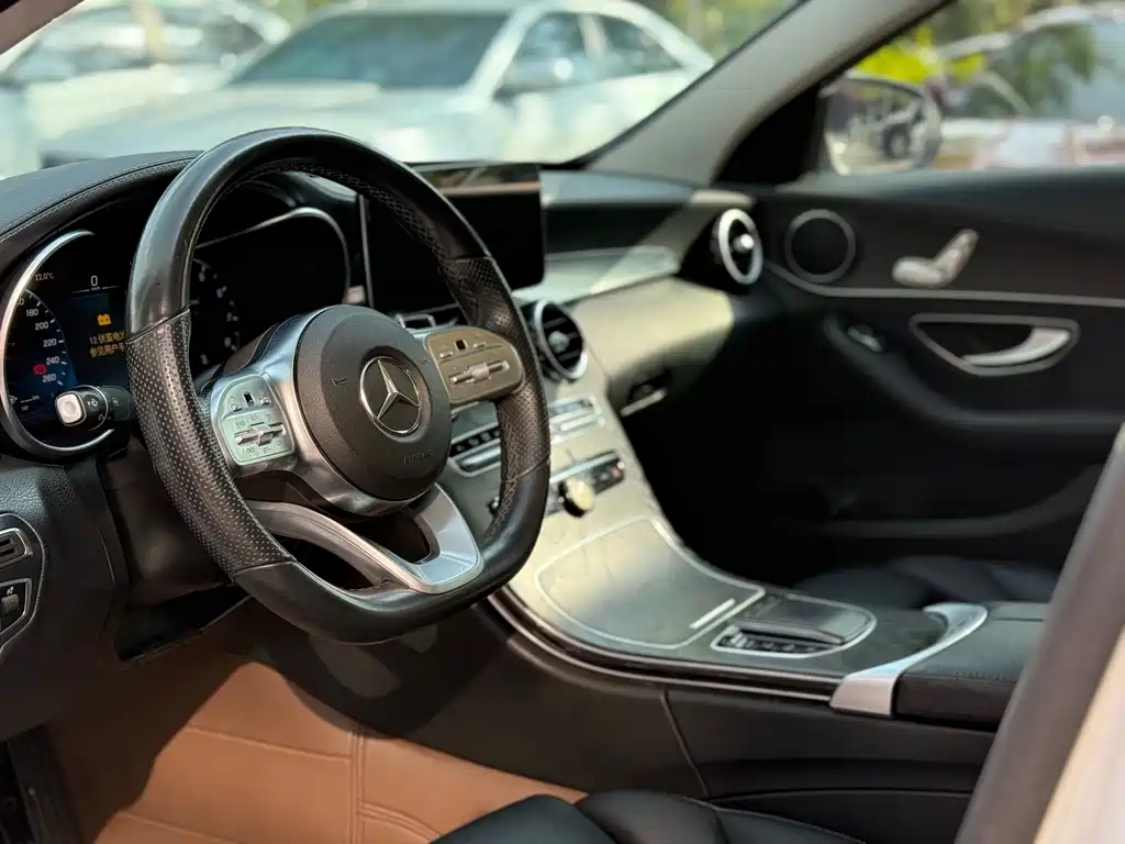Mercedes-Benz C-Class 2021 — фото 14