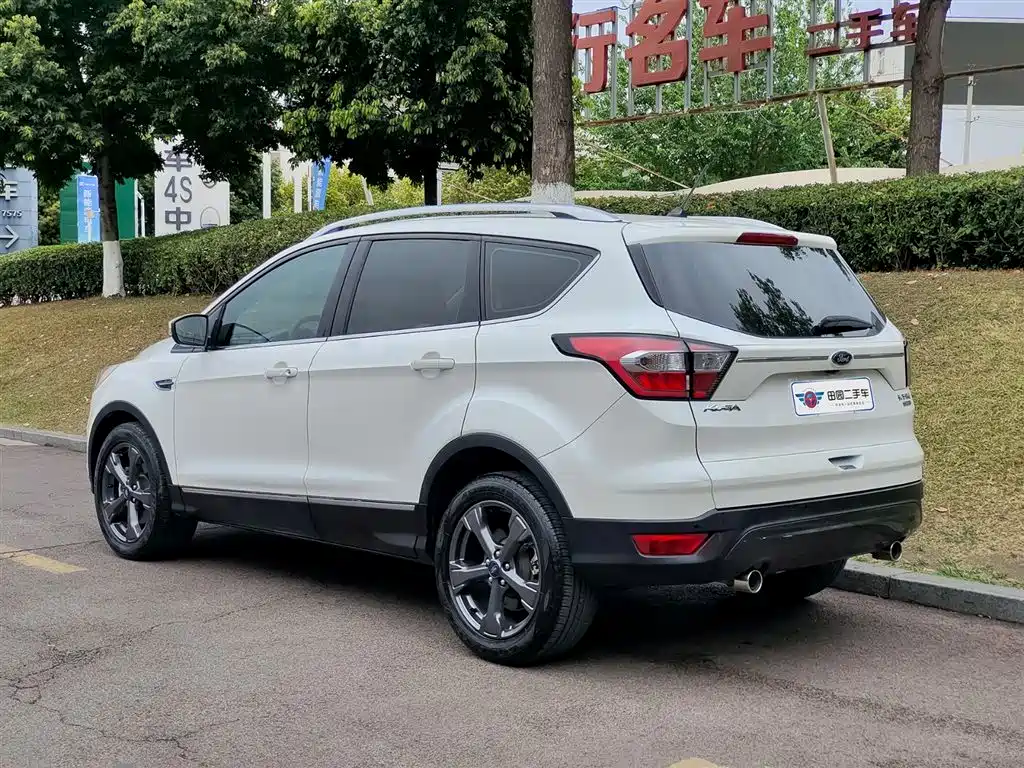 Ford Kuga 2020 — фото 4