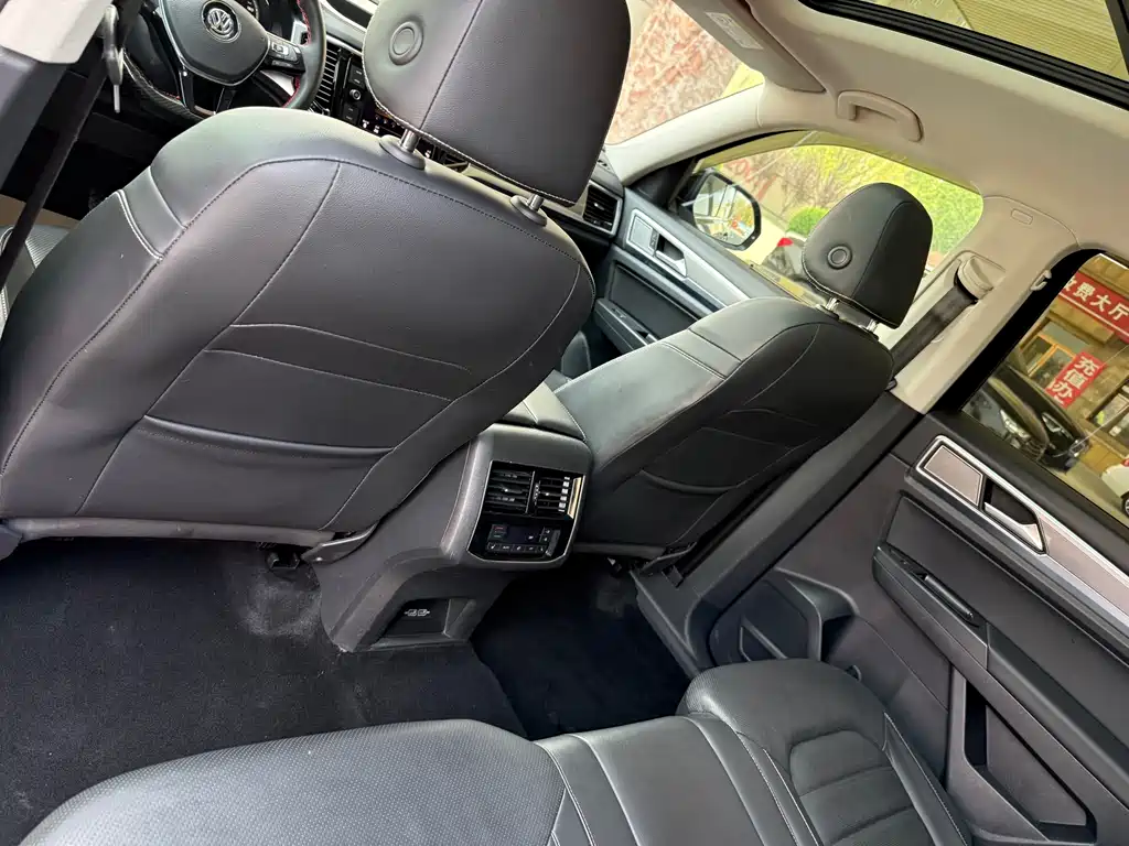Volkswagen Teramont 2019 — фото 14