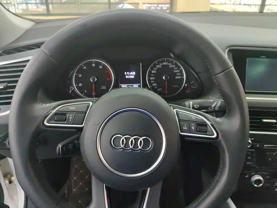 Audi Q5 2018 — фото 14
