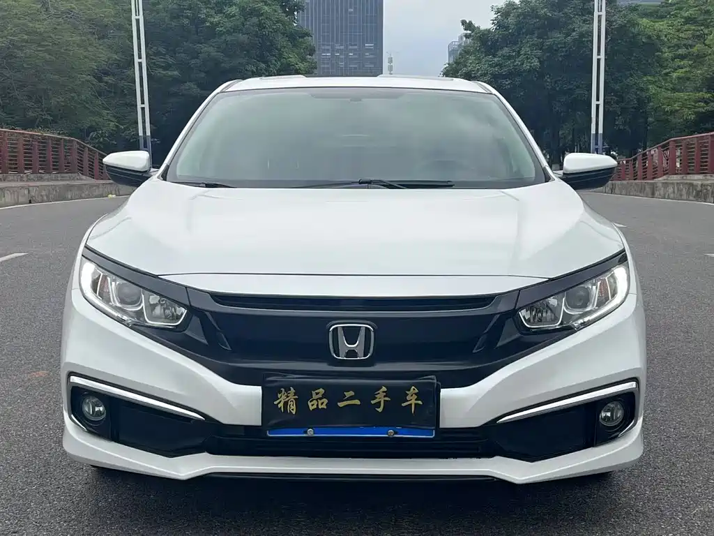 Honda Civic 2021 — фото 2