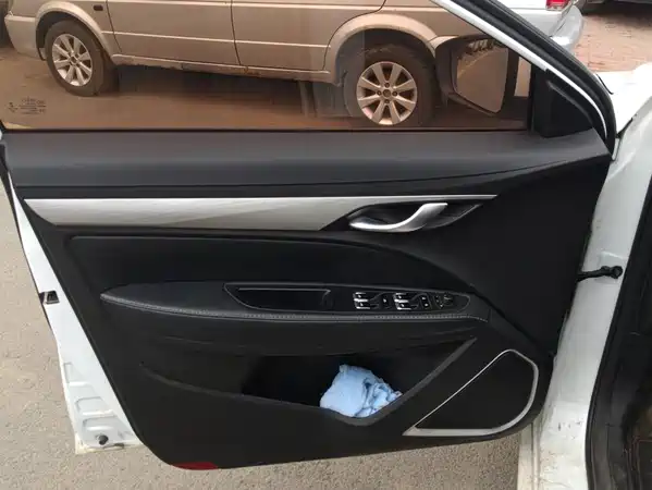 Geely Emgrand 2020
