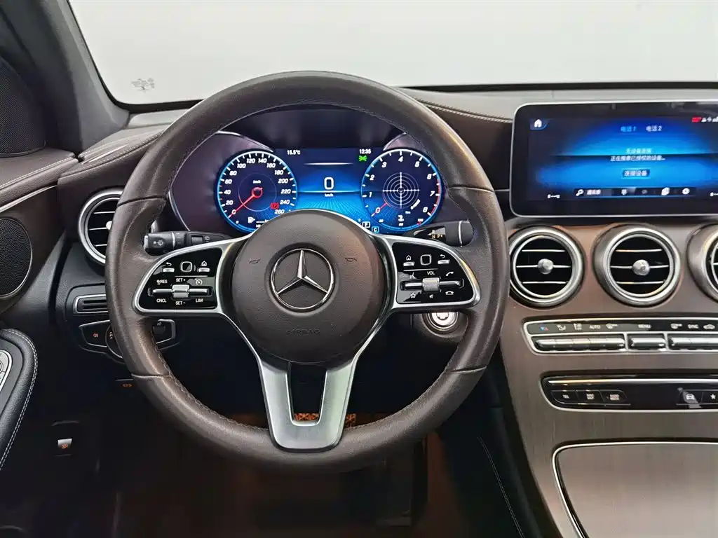 Mercedes-Benz GLC 2021 — фото 11