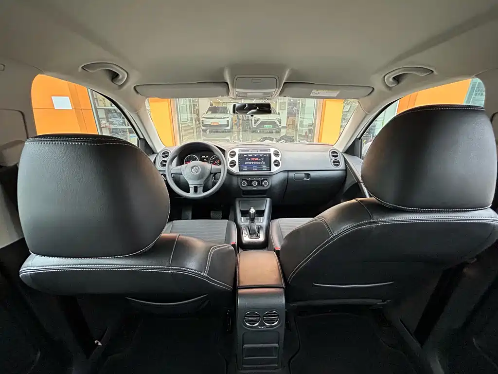 Volkswagen Tiguan 2017 — фото 16