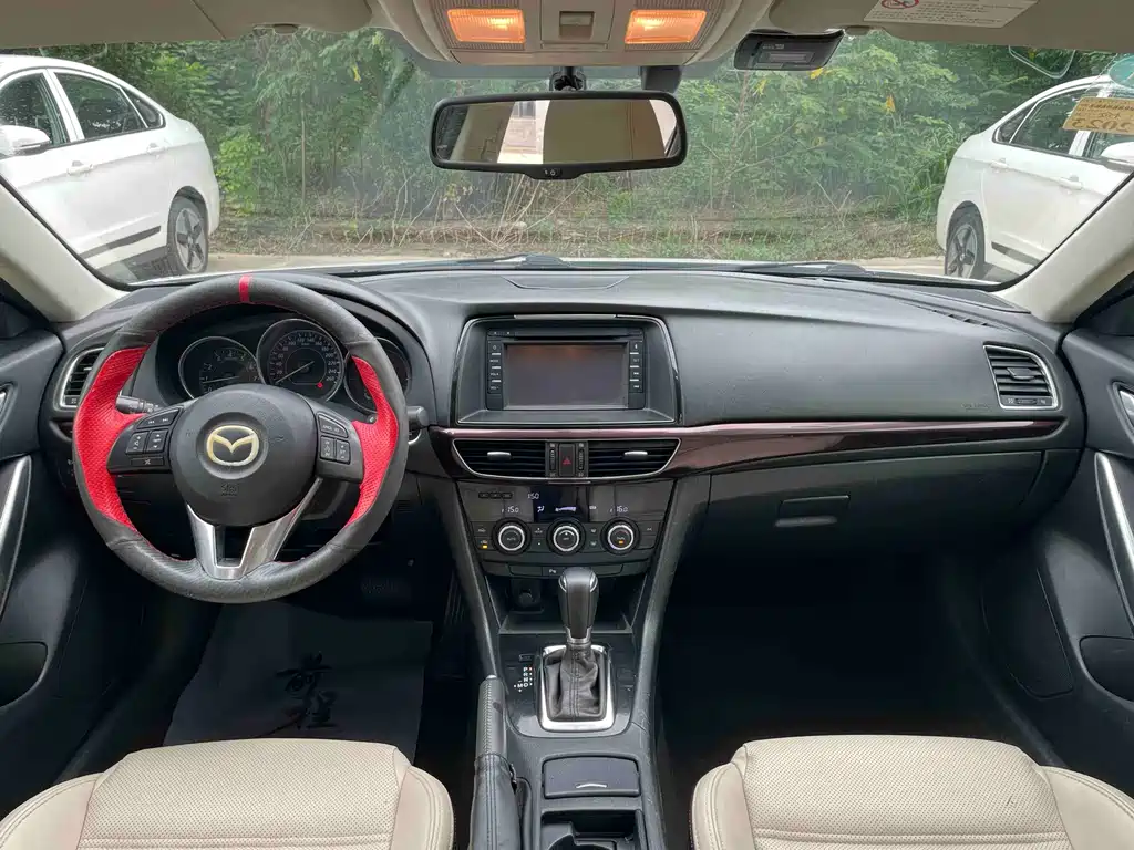Mazda Atenza 2015 — фото 10