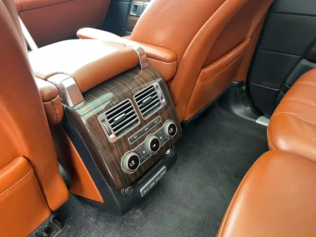 Land Rover Range Rover 2016 — фото 12