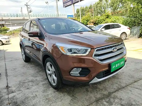 Ford Kuga 2017