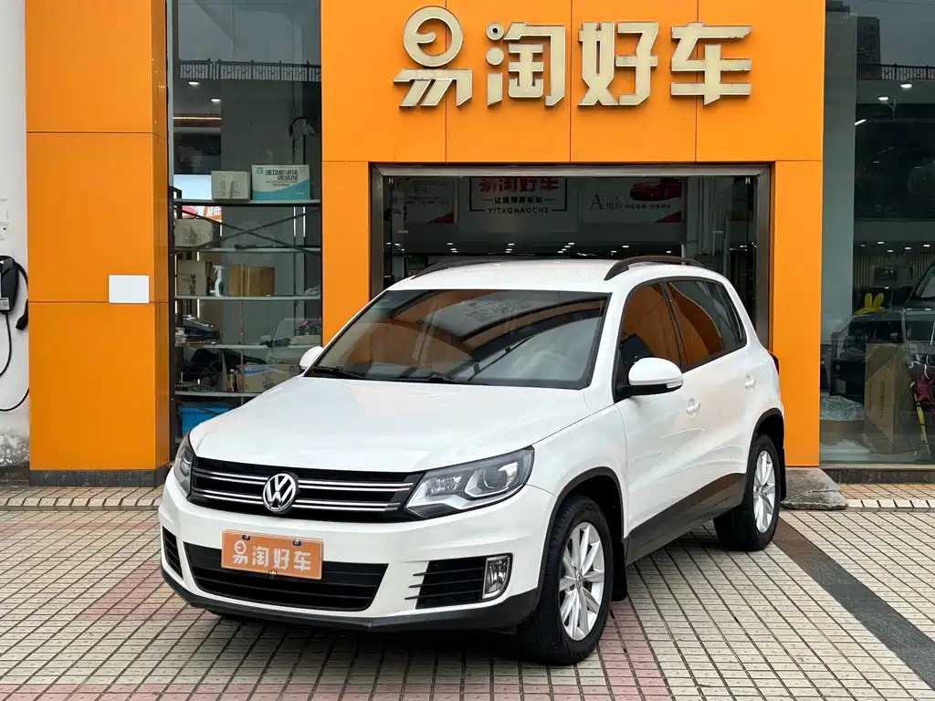 Volkswagen Tiguan 2017 — фото 1