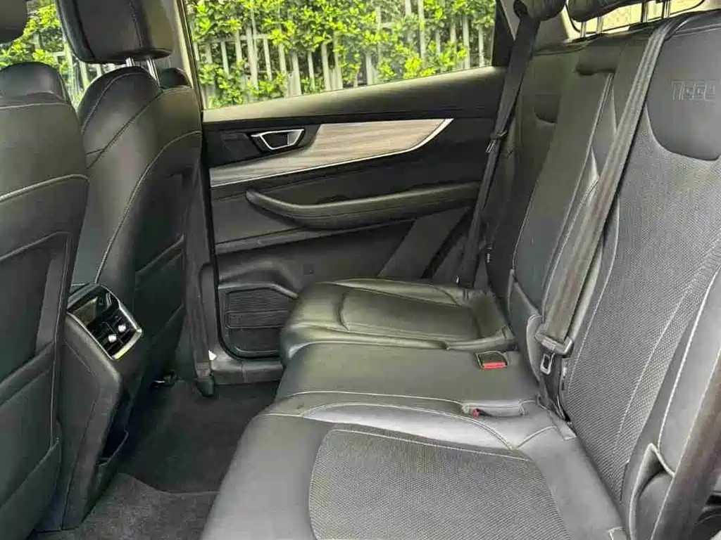 Chery Tiggo 8 PLUS 2021 — фото 10