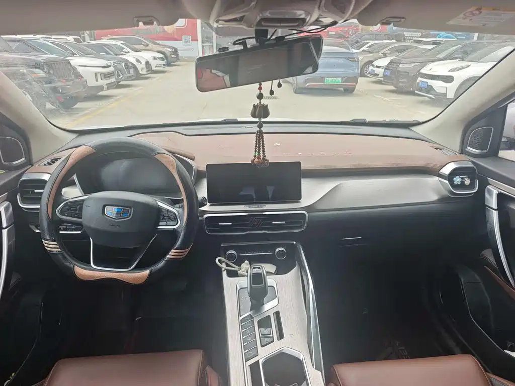 Geely Binyue 2019