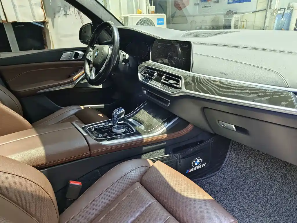 BMW X7 2020 — фото 13