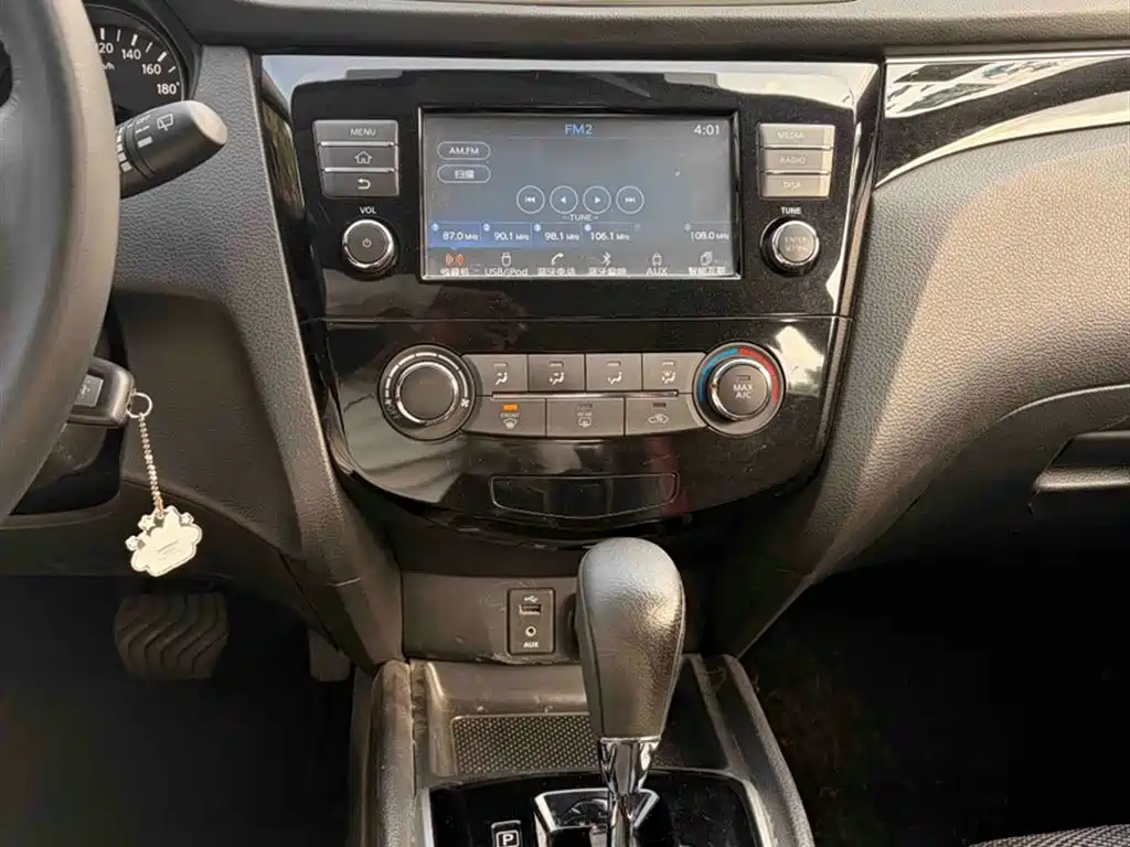 Nissan Qashqai 2017 — фото 24