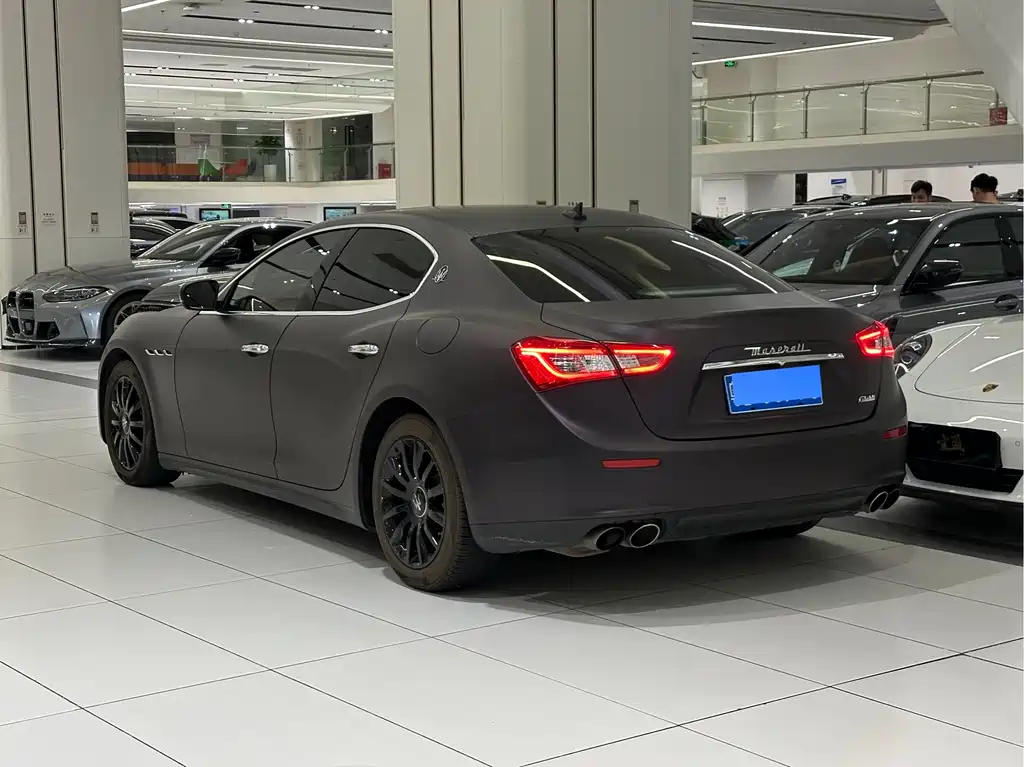 Maserati Ghibli 2018 — фото 14