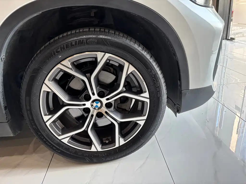 BMW X1 2022 — фото 19