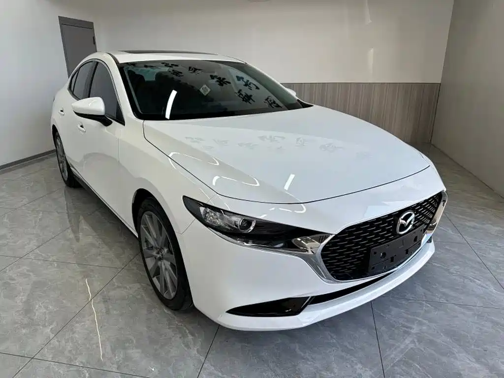 Mazda 3 Axela 2023