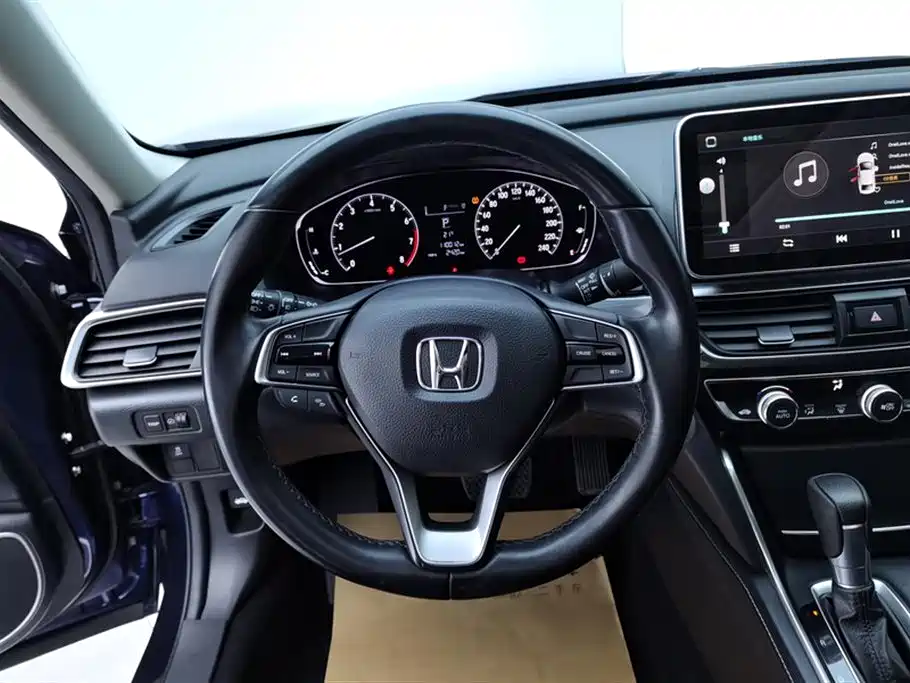 Honda Inspire 2019 — фото 15